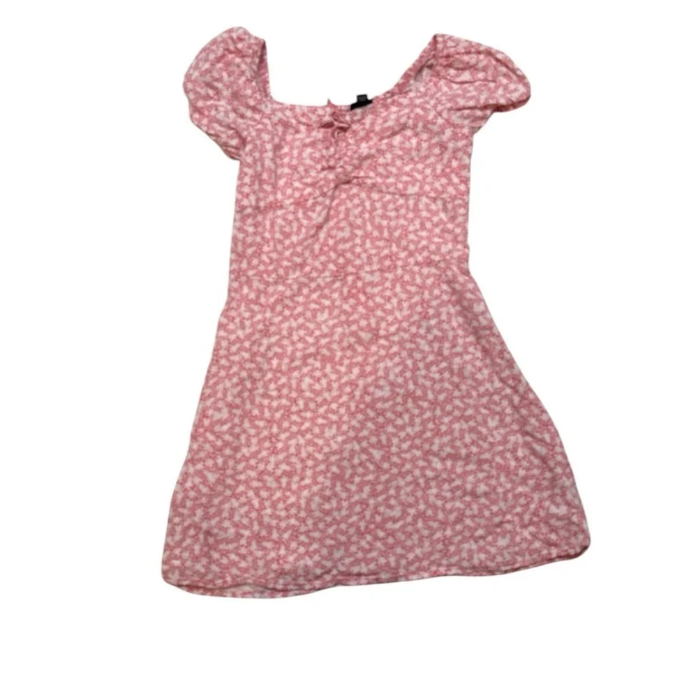BUNDLE-Girls clothing Size 6-8 SEE PHOTOS